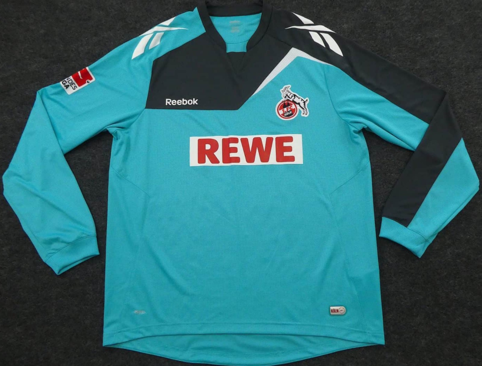 1. FC Köln 2011-12 GK 1 Kit