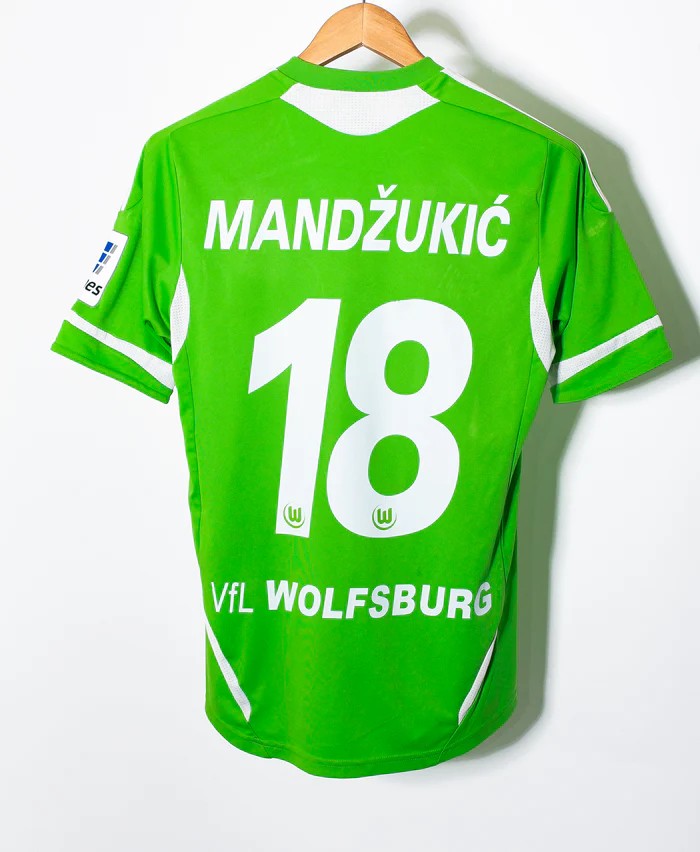 VfL Wolfsburg 2011-12 Home V2 Kit