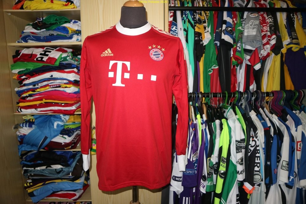 Bayern München 2012-13 GK 2 Kit