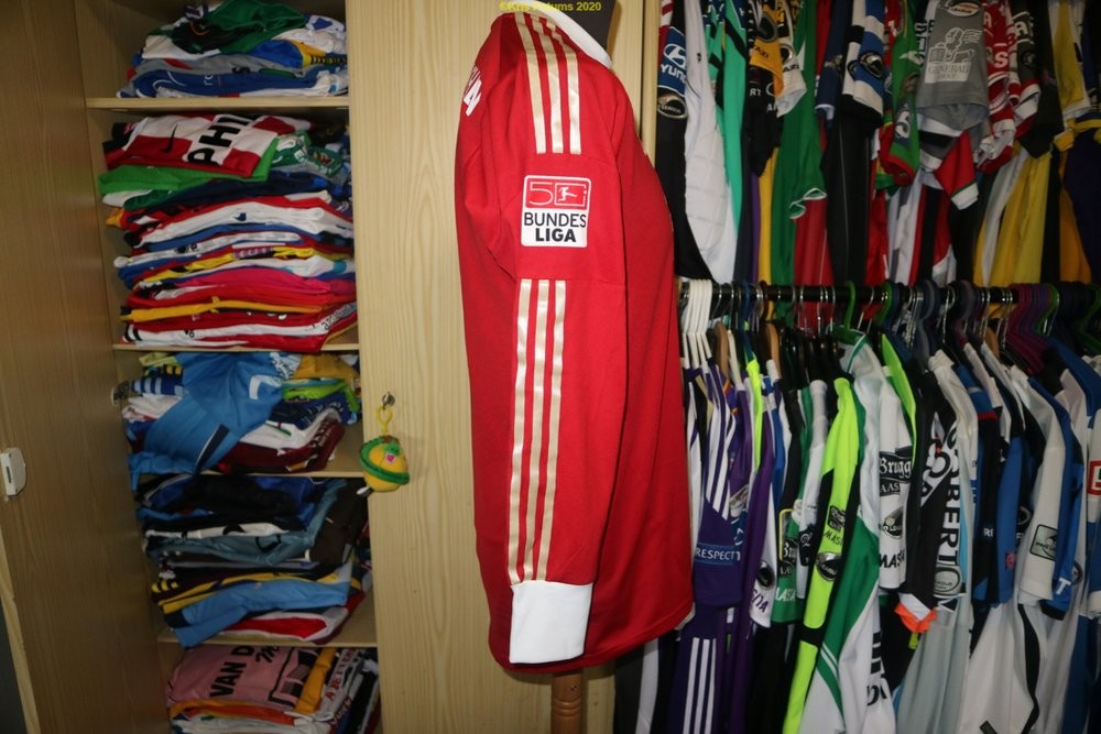 Bayern München 2012-13 GK 2 Kit