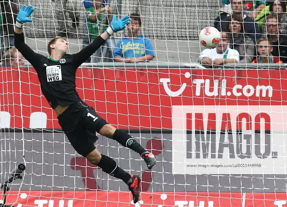 Hannover 96 2012-13 GK 1 V2 Kit