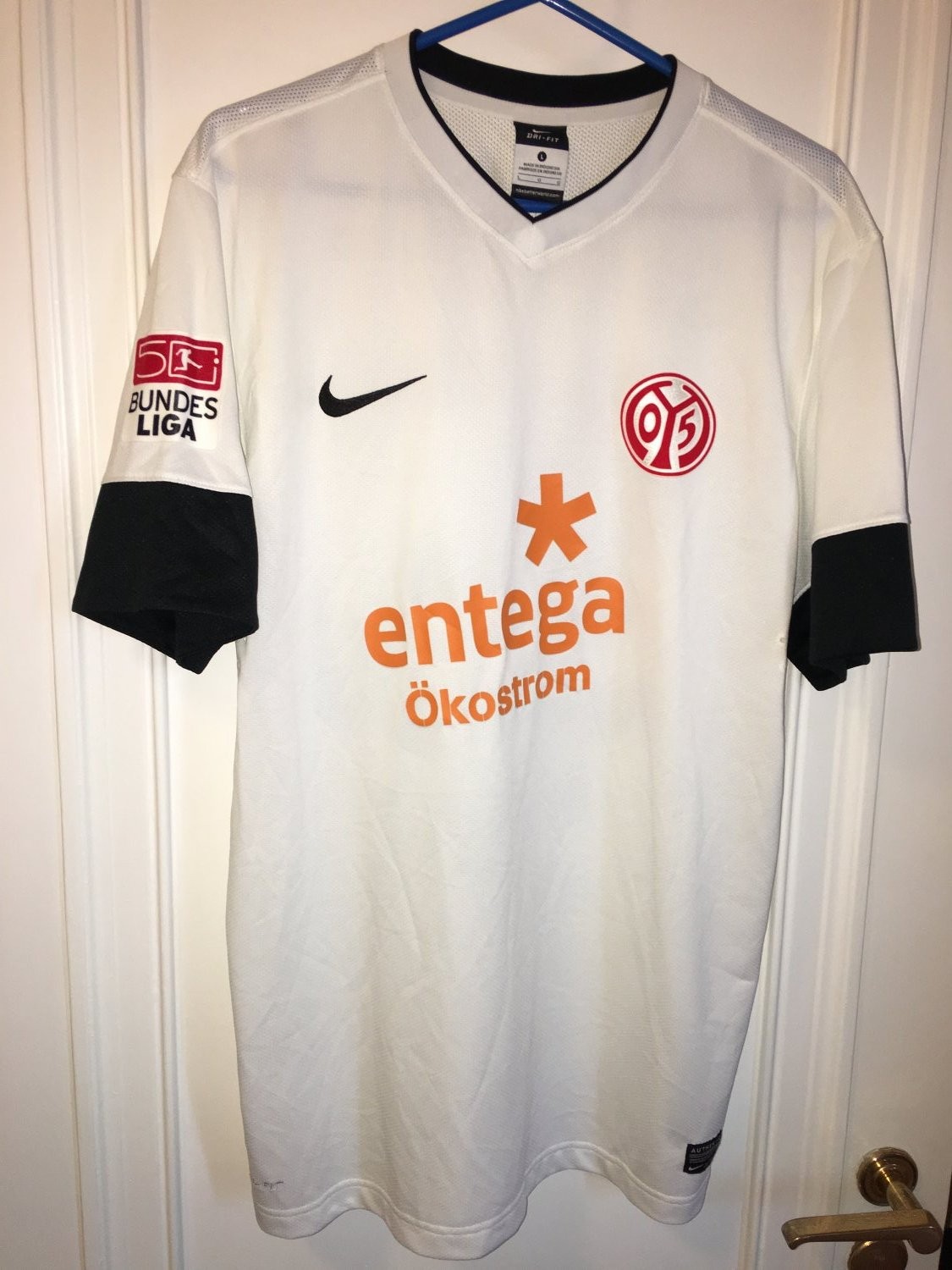 1. FSV Mainz 05 2012-13 Third Kit