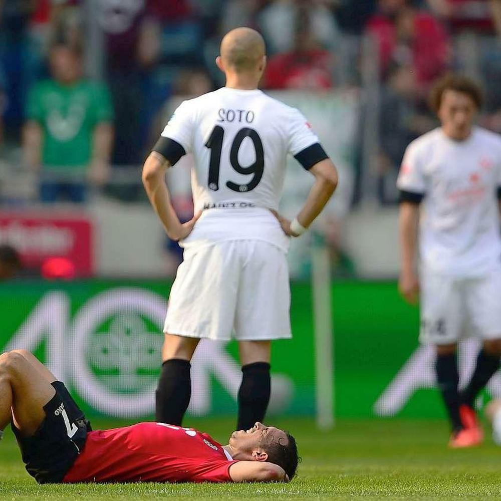 1. FSV Mainz 05 2012-13 Third Kit