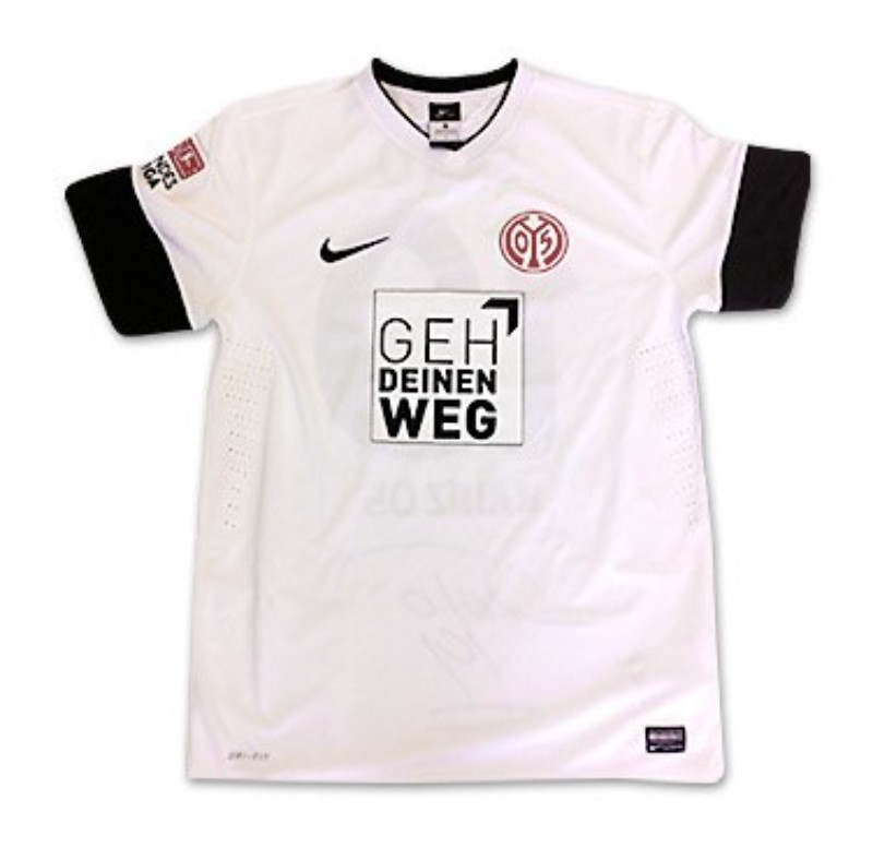 1. FSV Mainz 05 2012-13 Third V2 Kit