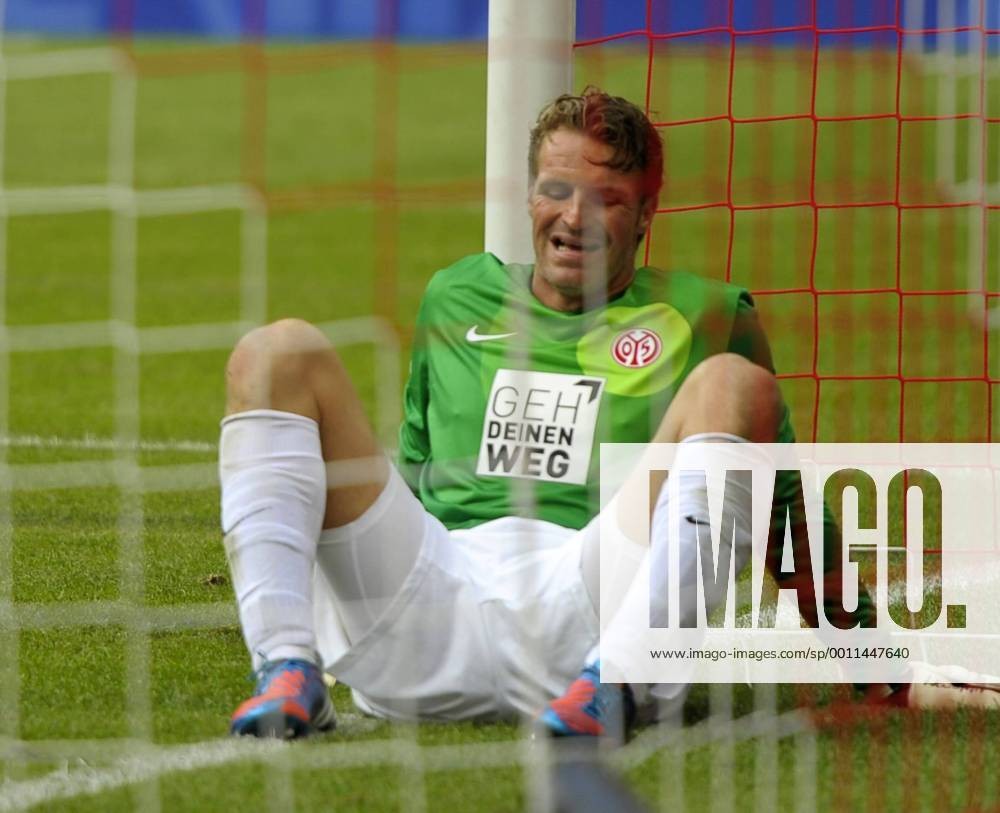 1. FSV Mainz 05 2012-13 GK 1 V2 Kit