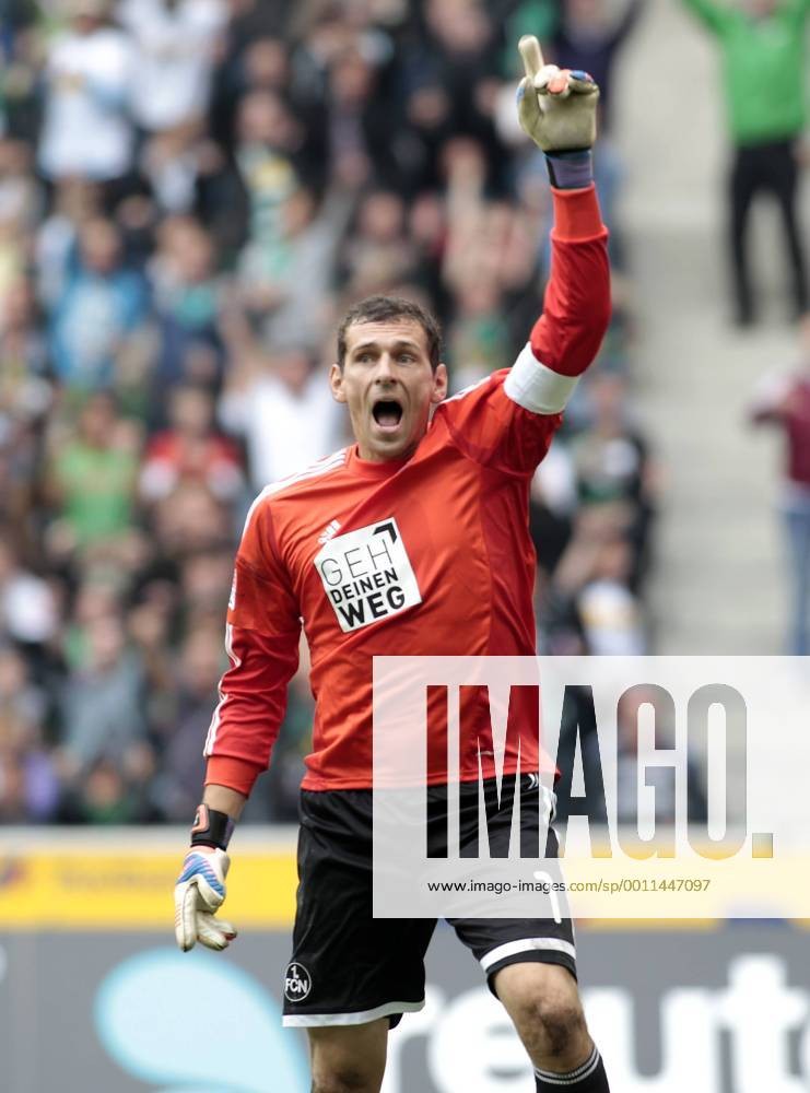 1. FC Nürnberg 2012-13 GK 1 V2 Kit