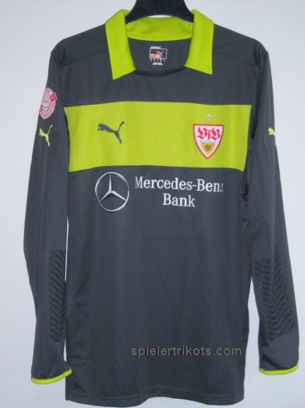 VfB Stuttgart 2012-13 GK Kit