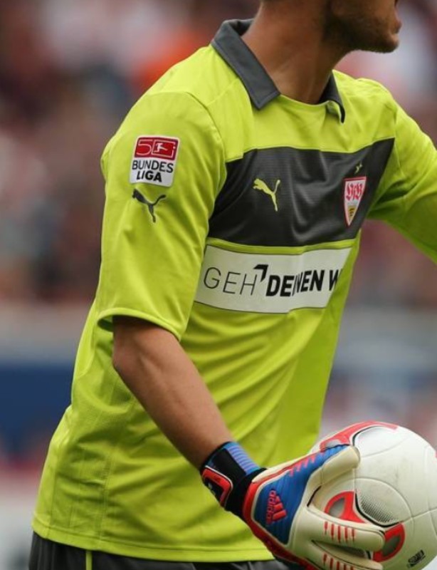 VfB Stuttgart 2012-13 GK Special Kit