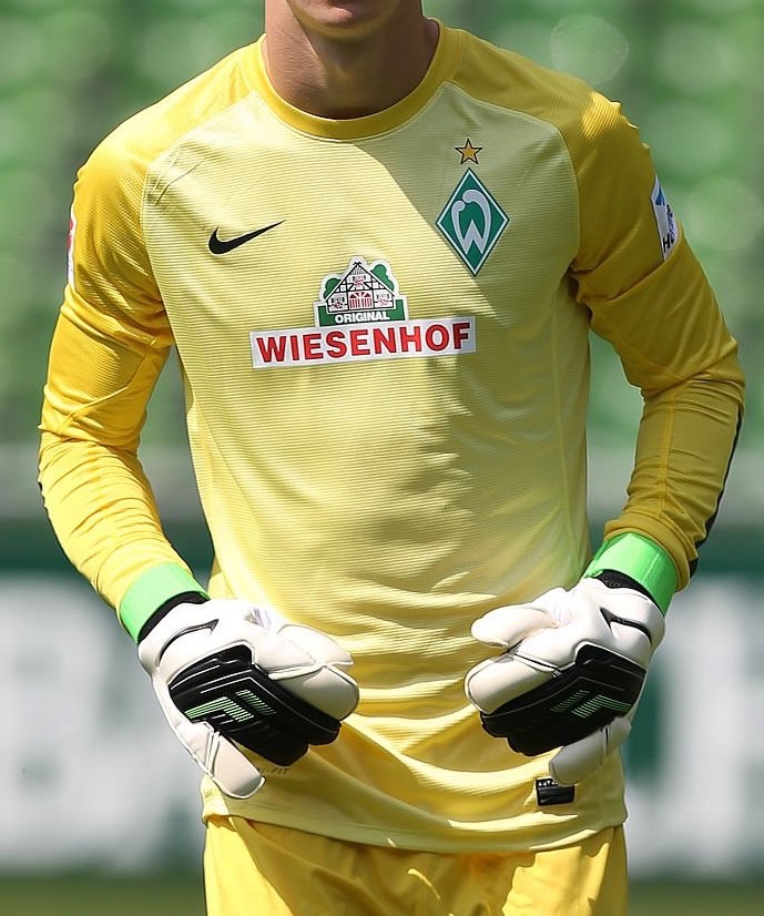 Werder Bremen 2012-13 GK 2 Kit