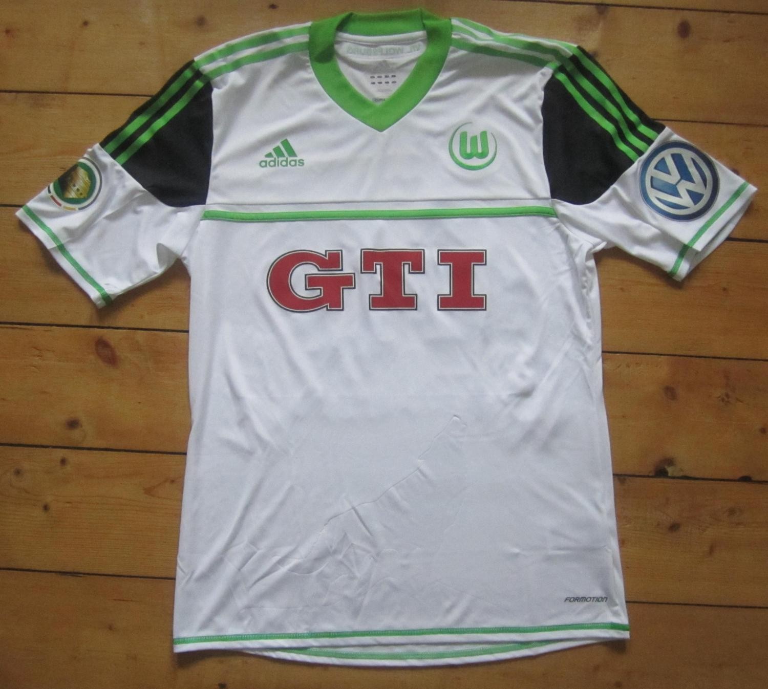VfL Wolfsburg 2012-13 DFB-Pokal Semi-final Kit