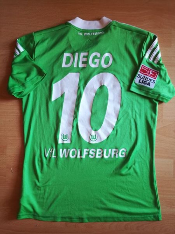 VfL Wolfsburg 2012-13 Home V2 Kit