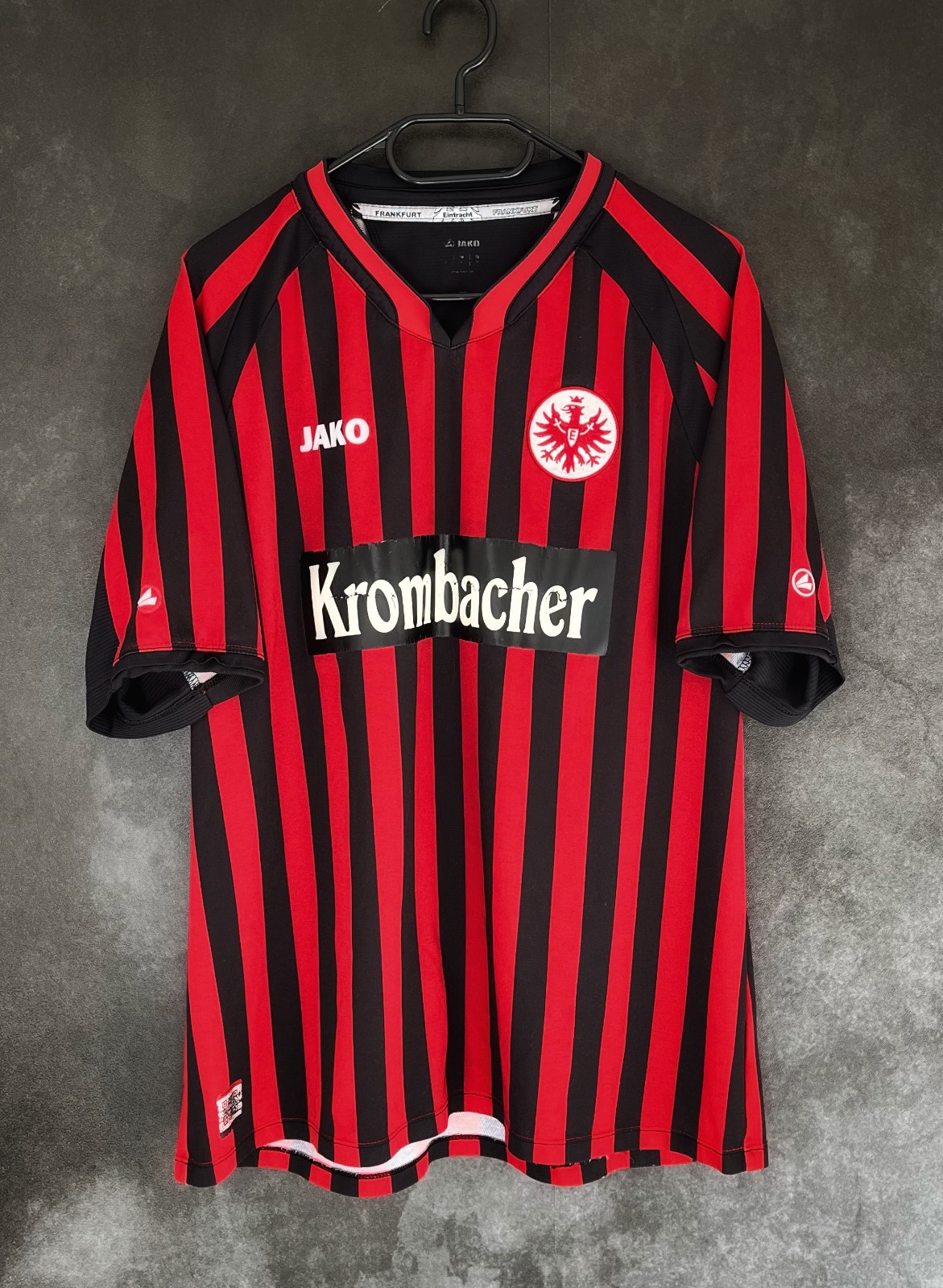 Eintracht Frankfurt 2012-13 Home Kit