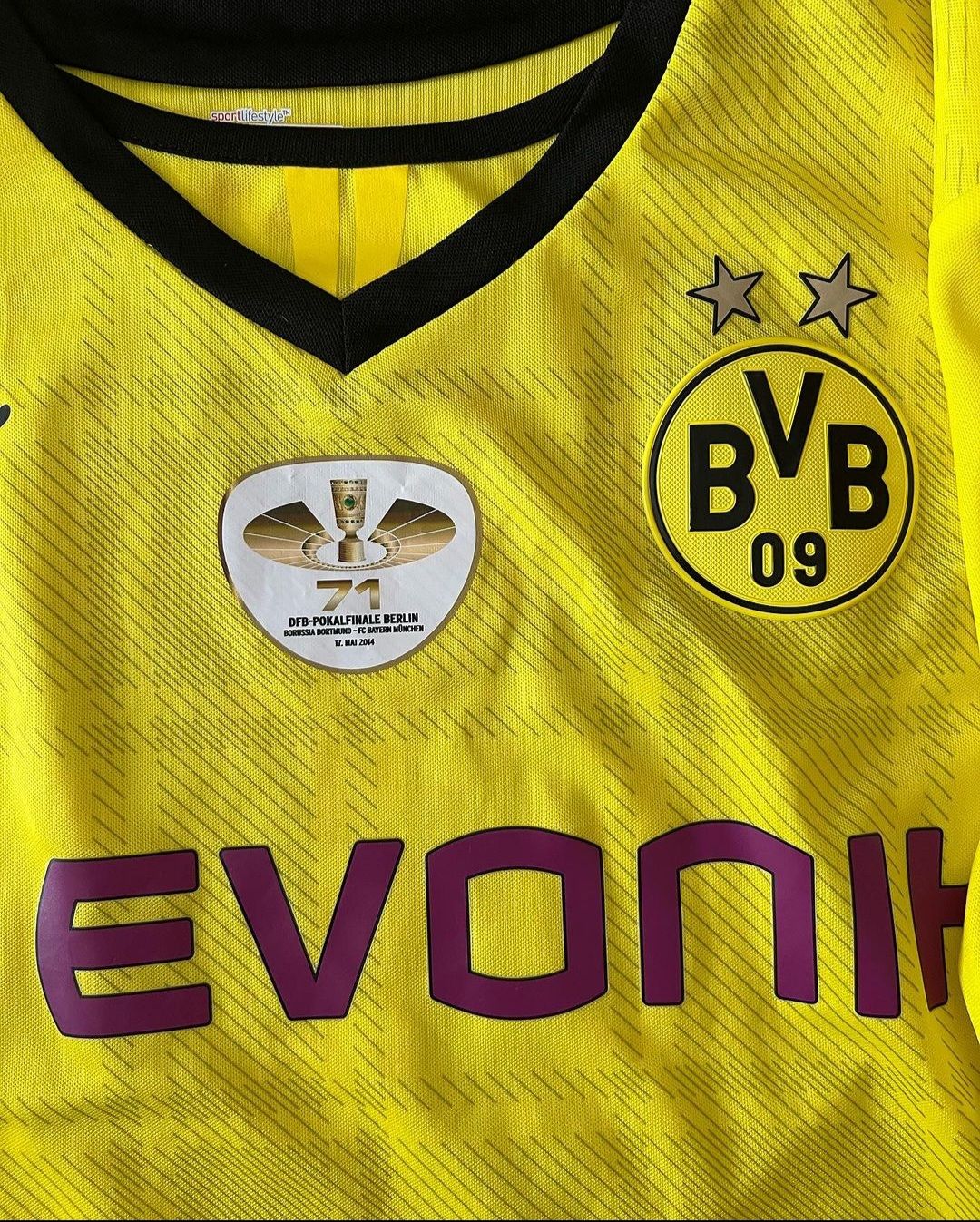 Borussia Dortmund 2013-14 DFB-Pokal Final Kit
