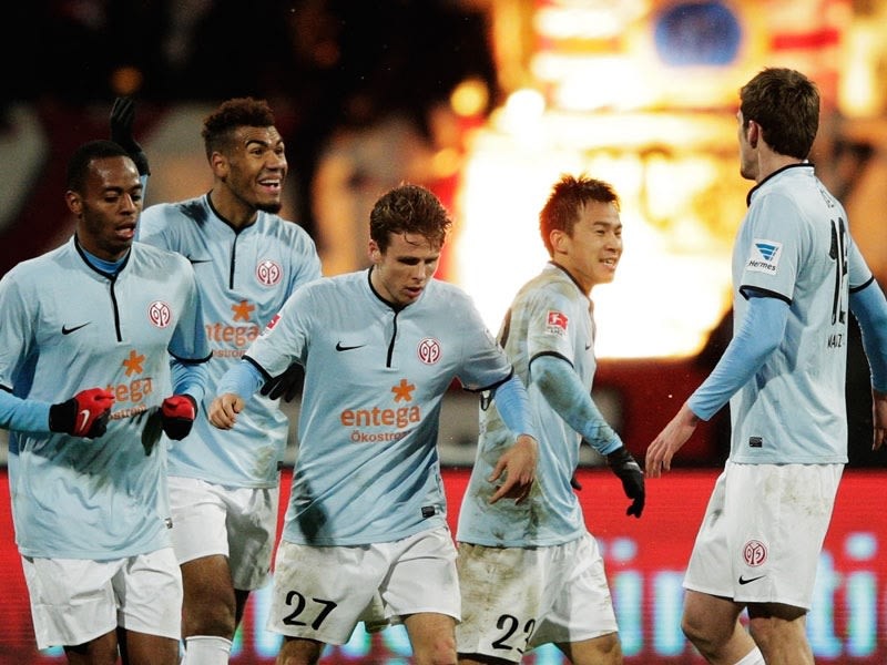 1. FSV Mainz 05 2013-14 Third Kit