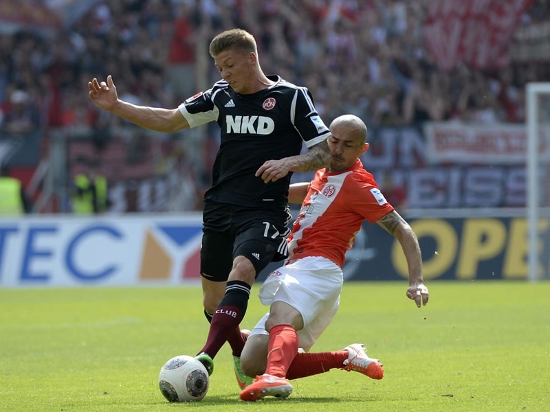 1. FC Nürnberg 2013-14 Third Kit