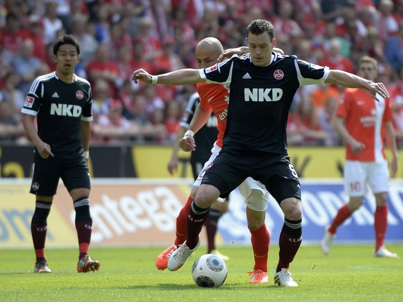 1. FC Nürnberg 2013-14 Third Kit