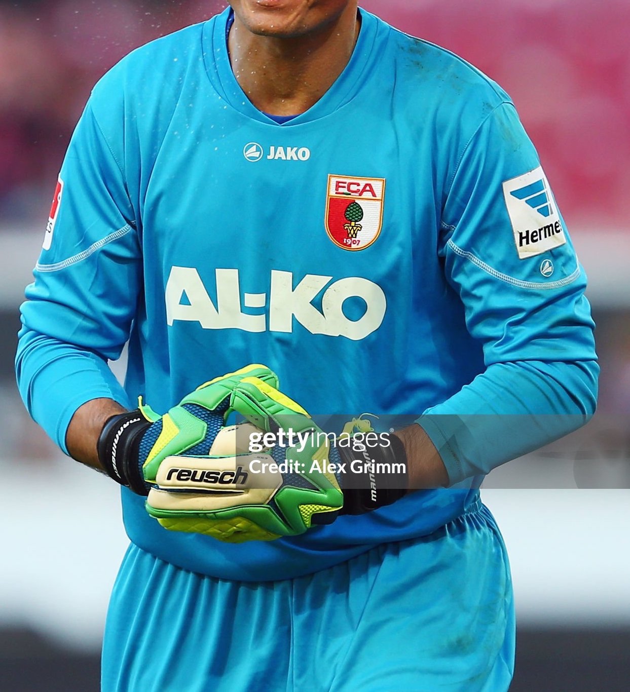 FC Augsburg 2013-14 GK 3 Kit