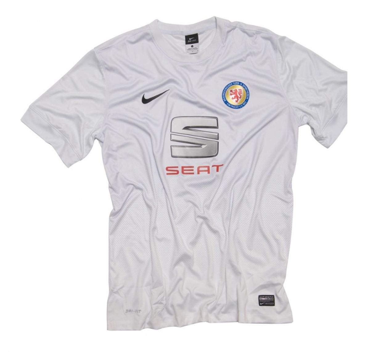 Eintracht Braunschweig 2013-14 Third Kit