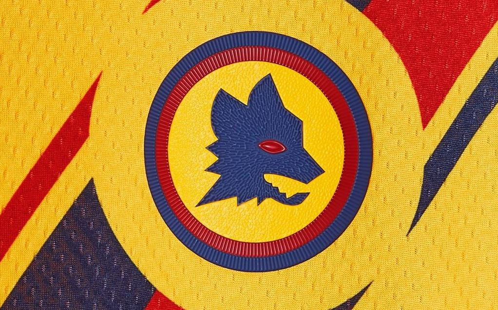 AS Roma 2021-22 Third Kit