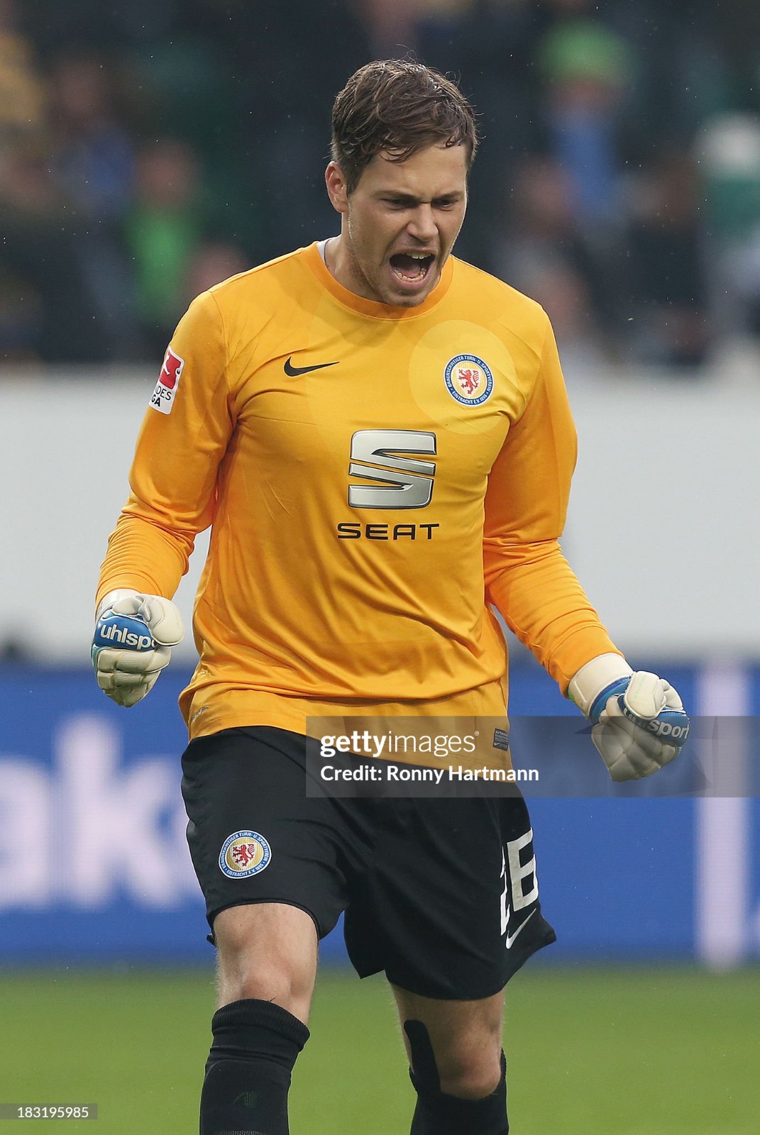 Eintracht Braunschweig 2013-14 GK 3 Kit