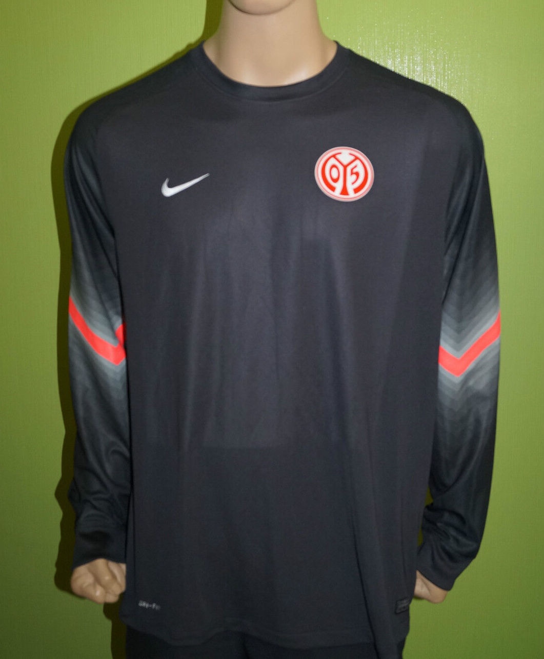 1. FSV Mainz 05 2014-15 GK 2 Kit