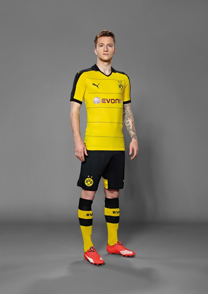 Borussia Dortmund 2015-16 Home Kit