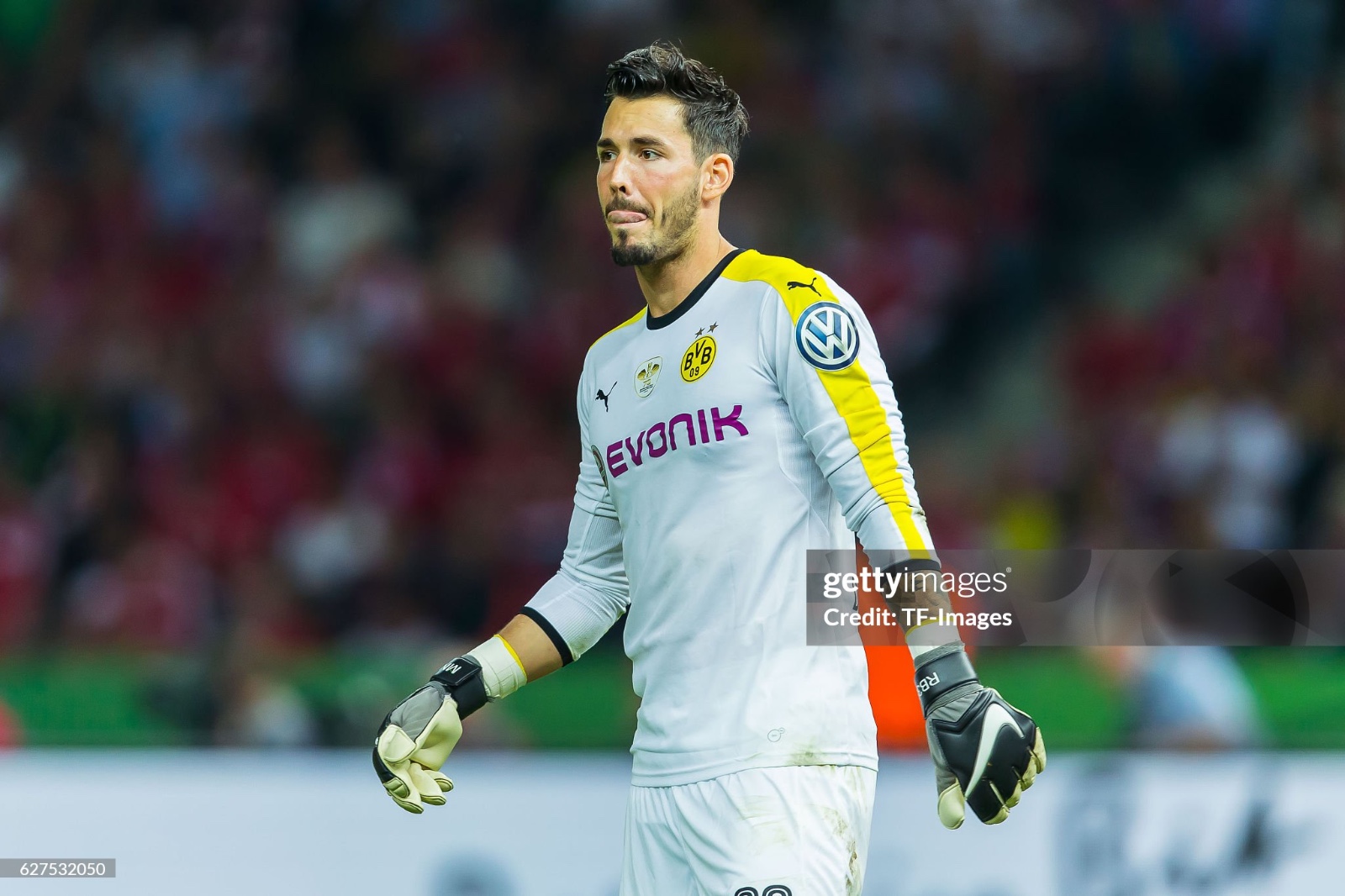 Borussia Dortmund 2015-16 GK 2 Kit