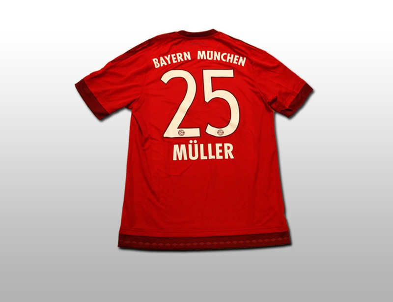 Bayern München 2015-16 Home V2 Kit