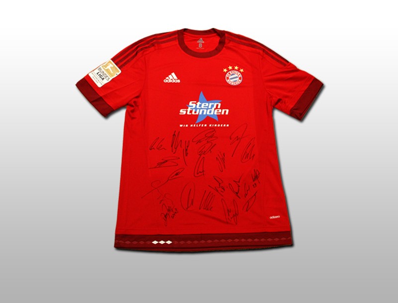 Bayern München 2015-16 Home V2 Kit