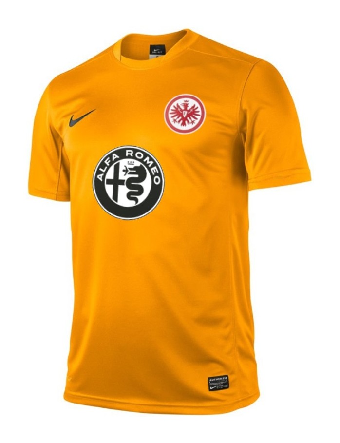 Eintracht Frankfurt 2015-16 Third Kit