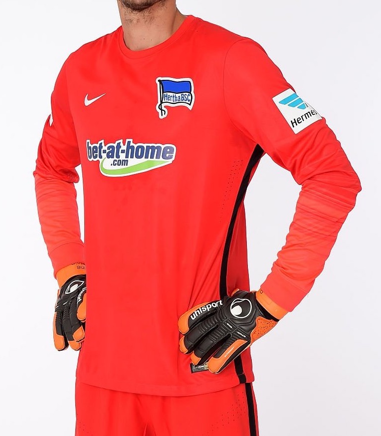 Hertha BSC 2015-16 GK 1 Kit