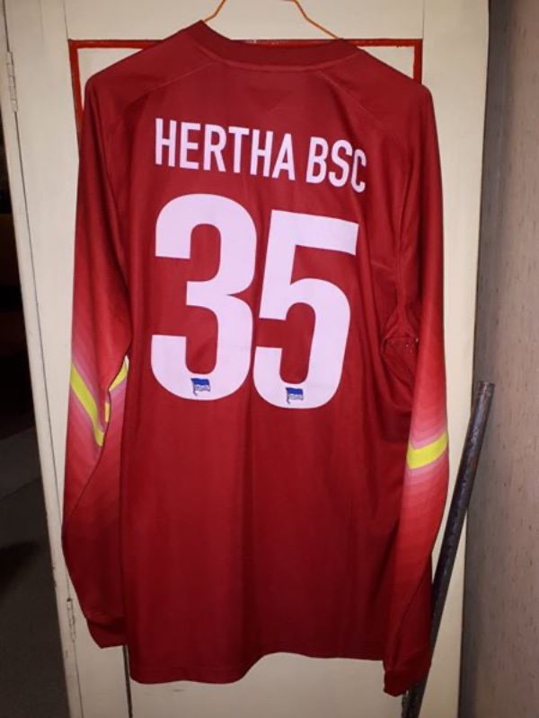 Hertha BSC 2015-16 Pre-Season GK Kit