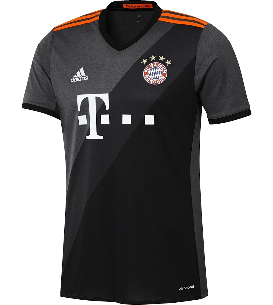 Bayern München 2016-17 Away Kit