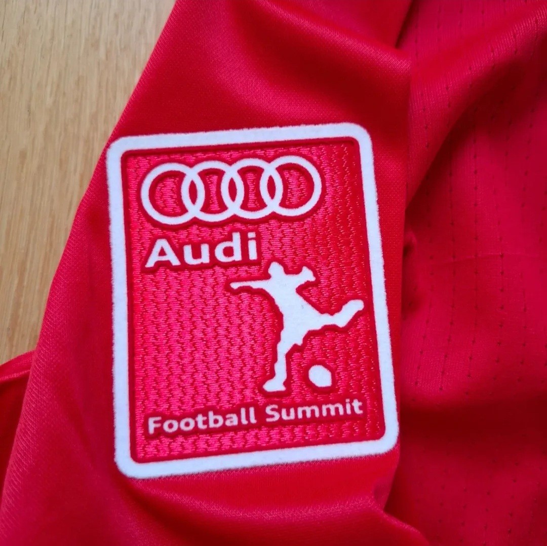 Bayern München 2016-17 Pre-Season Home Kit