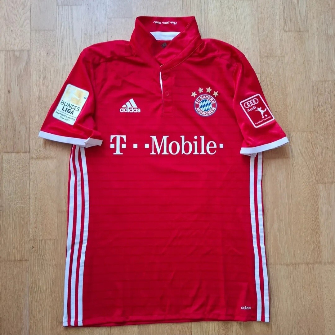 Bayern München 2016-17 Pre-Season Home Kit