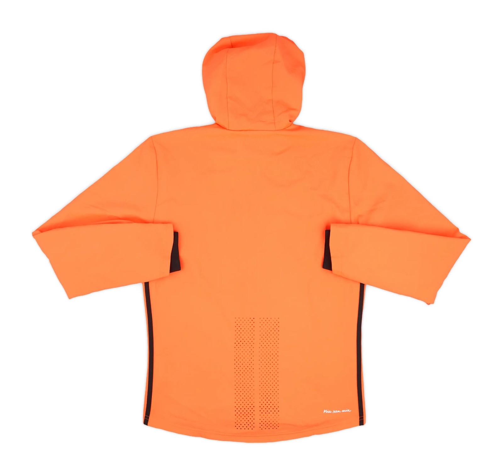 Bayern München 2016-17 Rain 3 Kit