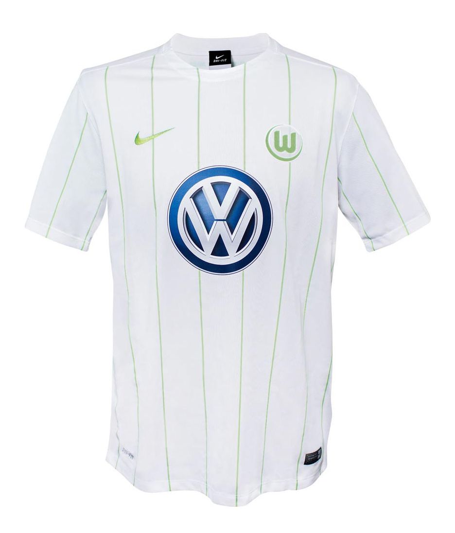 VfL Wolfsburg 2016-17 Away Kit