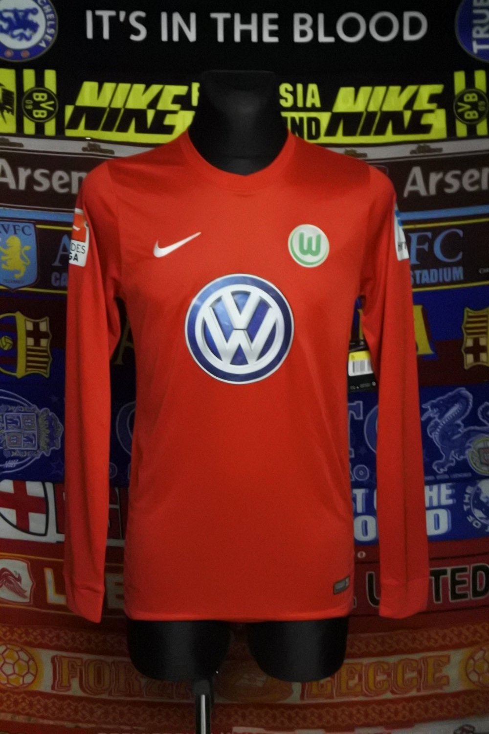 VfL Wolfsburg 2016-17 GK 2 Kit