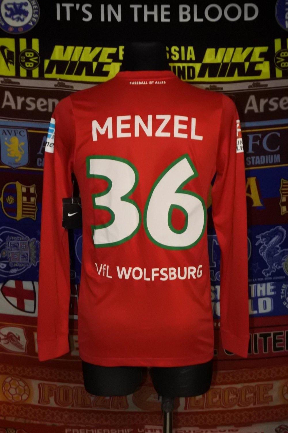 VfL Wolfsburg 2016-17 GK 2 Kit