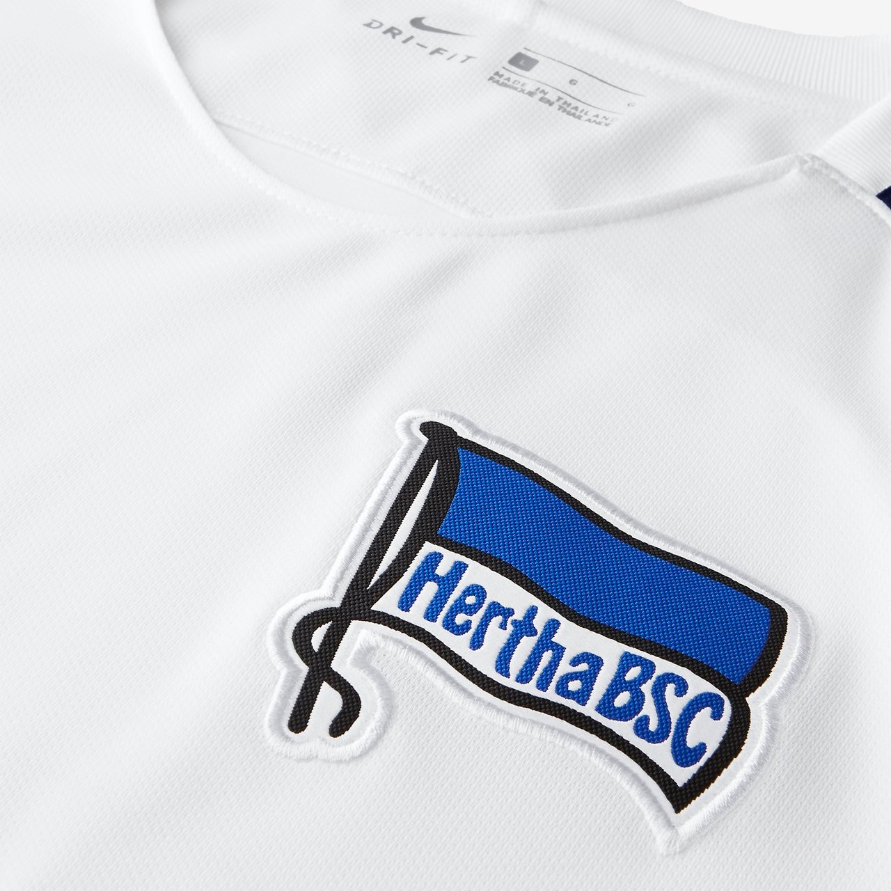 Hertha BSC 2016-17 Away Kit
