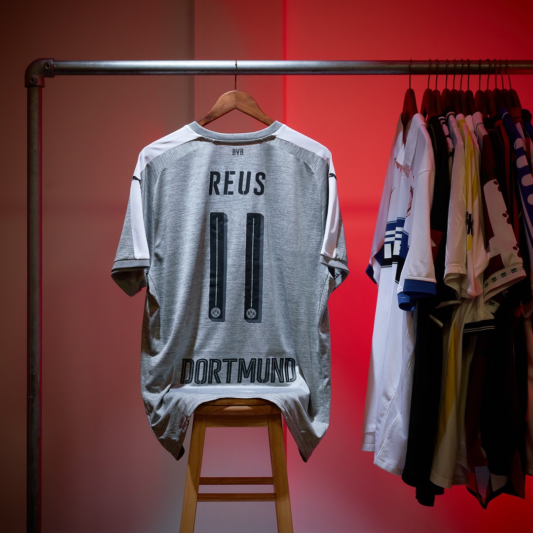 Borussia Dortmund 2017-18 Third Kit