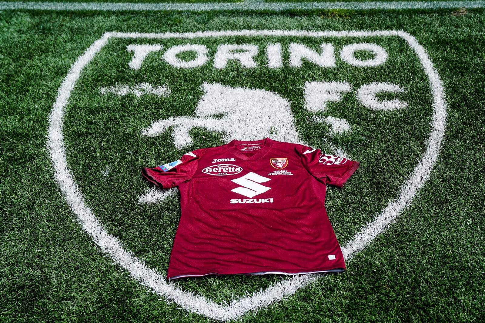 Torino FC 2021-22 Home V2 Kit