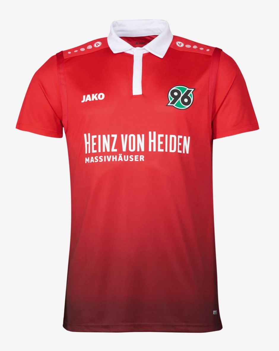 Hannover 96 2017-18 Home Kit