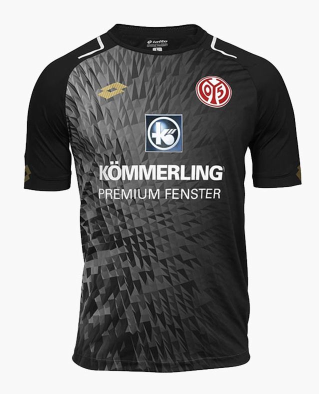 1. FSV Mainz 05 2017-18 Away Kit