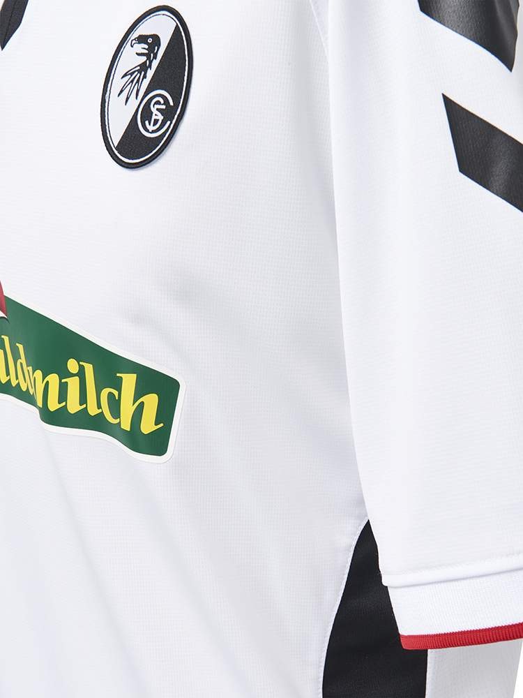 SC Freiburg 2017-18 Away Kit