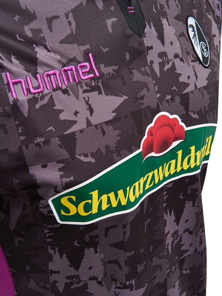 SC Freiburg 2017-18 Third Kit