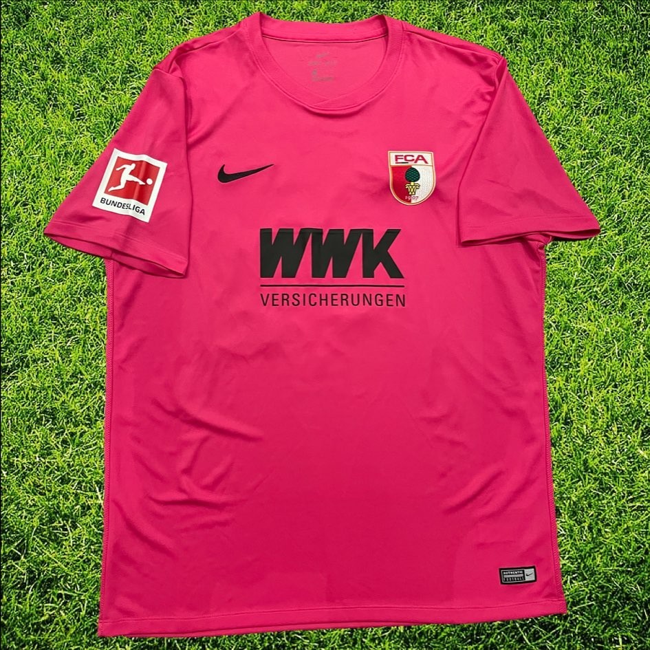 FC Augsburg 2017-18 GK Kit