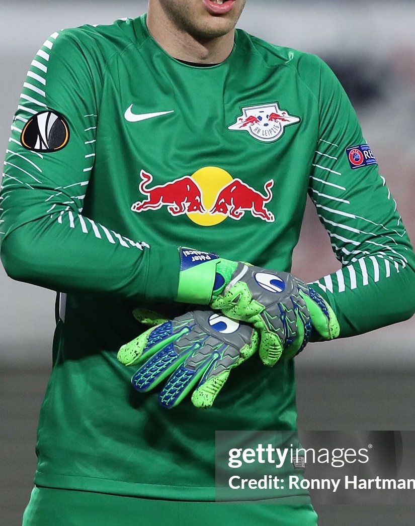 RB Leipzig 2017-18 GK 3 Kit