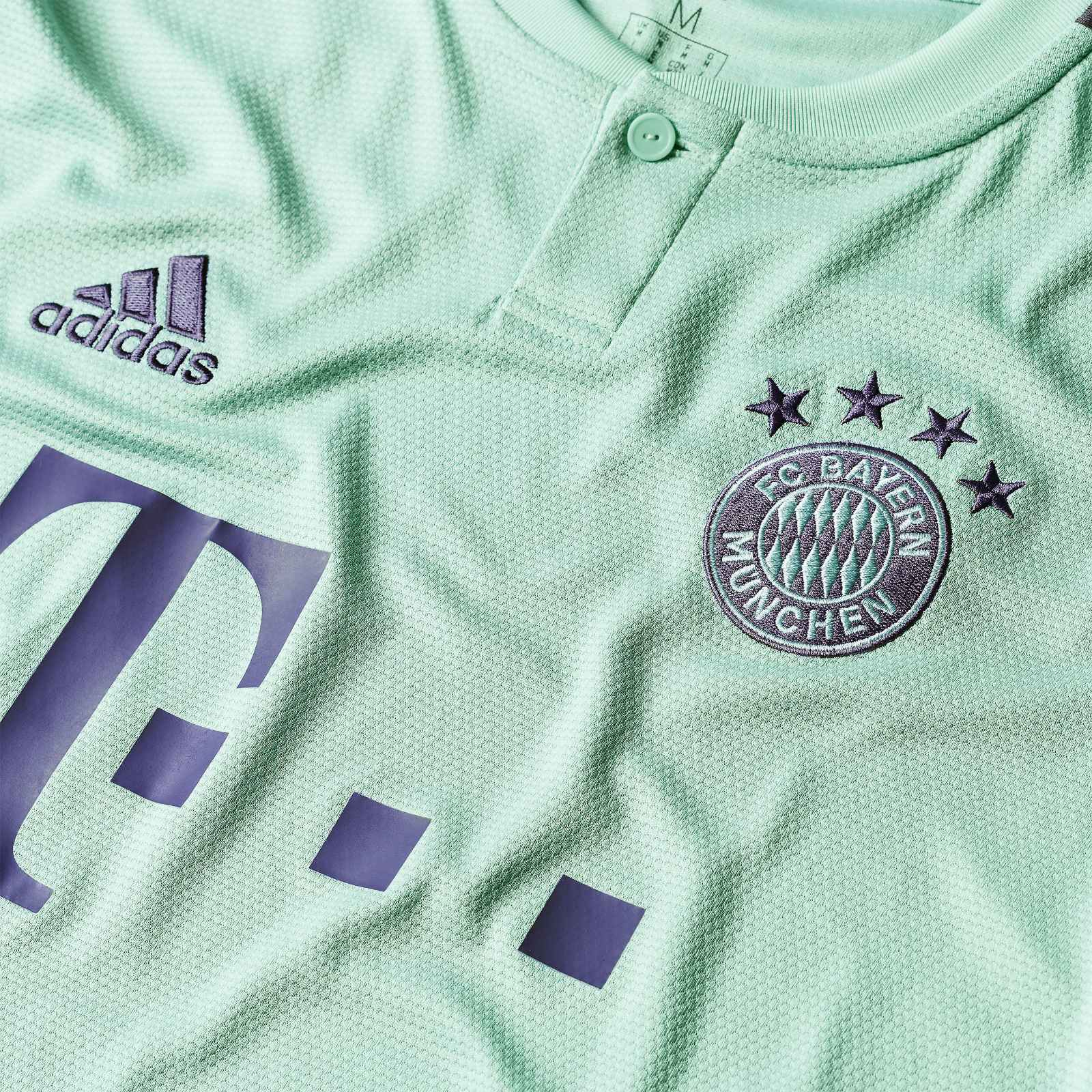 Bayern München 2018-19 Away Kit