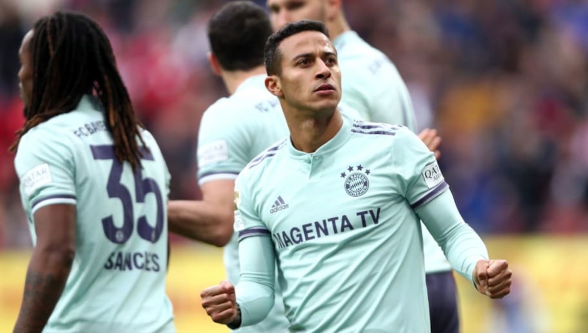 Bayern München 2018-19 Away V2 Kit